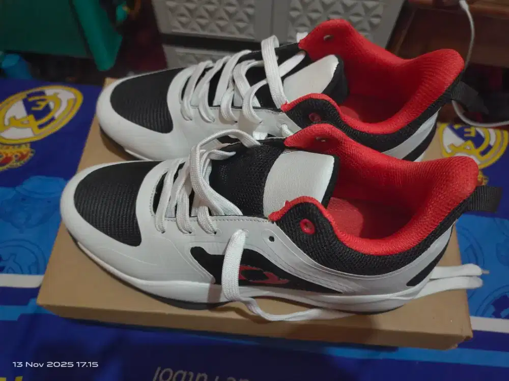 Dijual sepatu Astec original