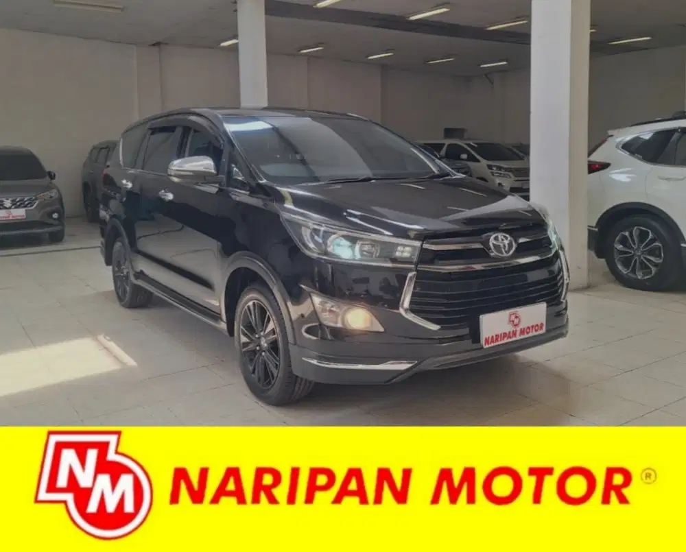 Toyota Innova Venturer 2.4 AT 2019