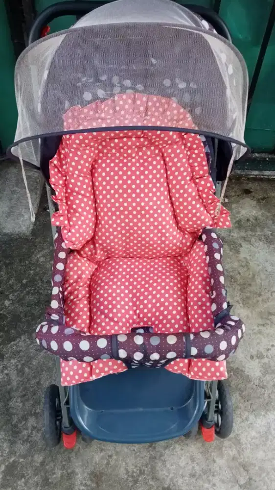 Stroller merk kuru