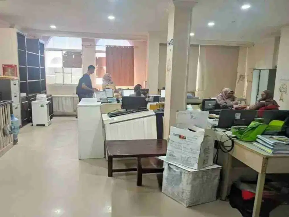 Disewakan Ruko Gandeng, kondisi bagus, strategis, cocok untuk Usaha,  Taman Galaxy