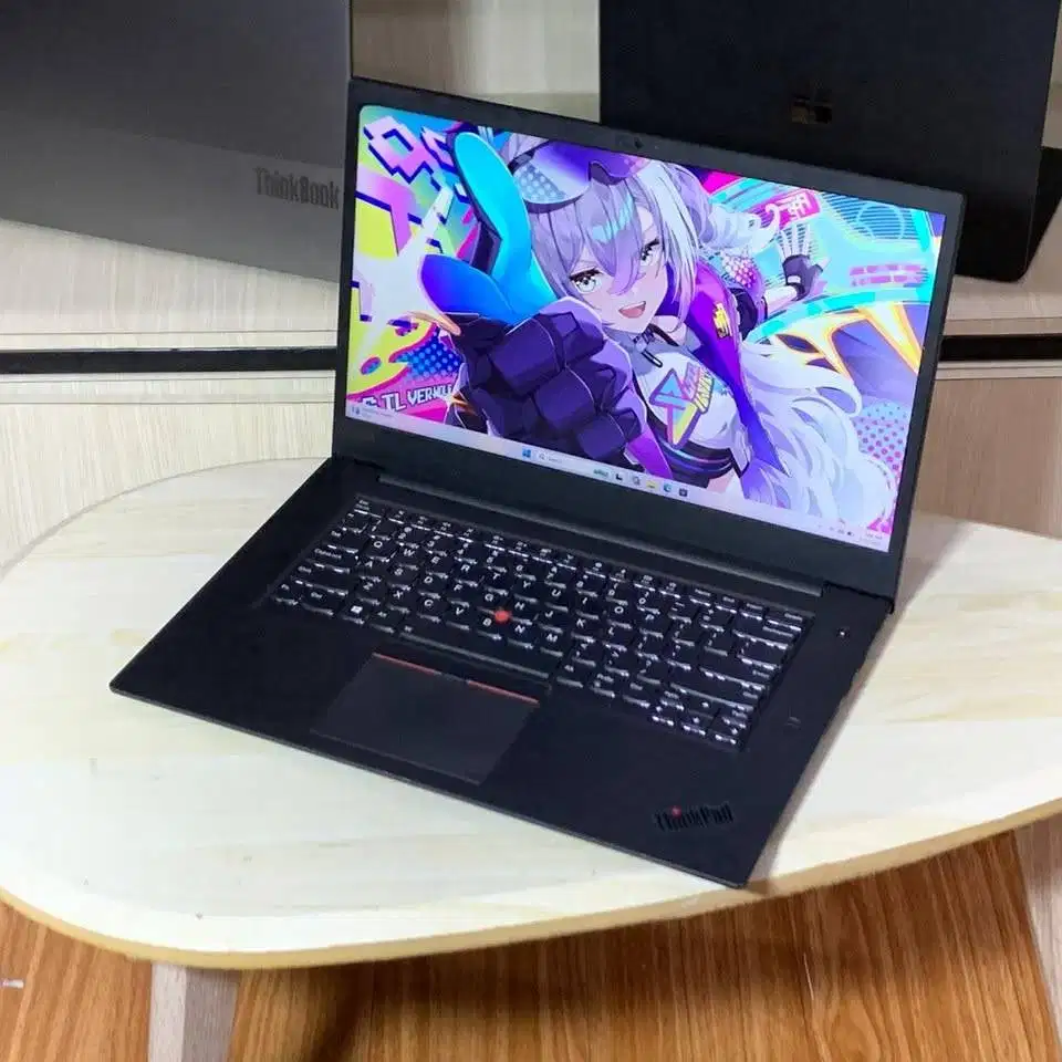 Laptop Game desain Render 3D Lenovo Thinkpad P1 Core i7-8850H 12Cpu