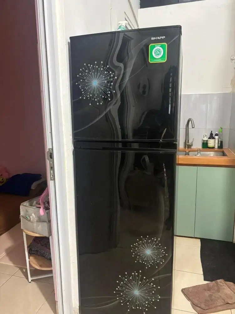 Kulkas Sharp 2 Pintu 205L