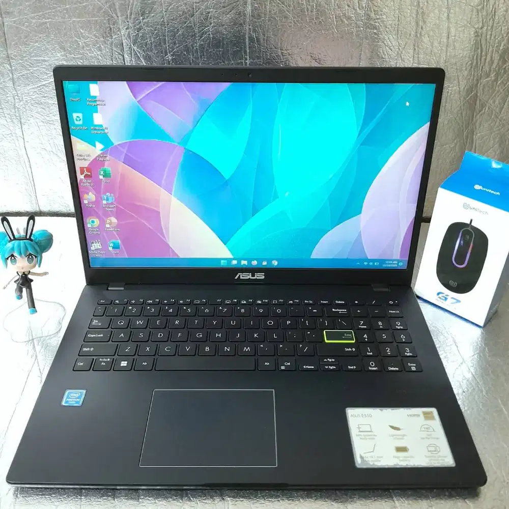 Asus Vivobook E510MBA Celeron Pentium silver N5030 Ram 4gb ssd 256gb