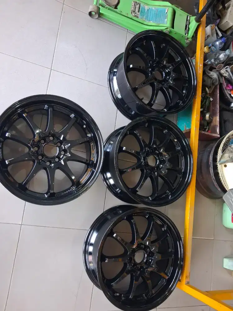 Dijual ce 28 ring 17 vcd 4x114 & 4x100 nya yuk veleg mulus