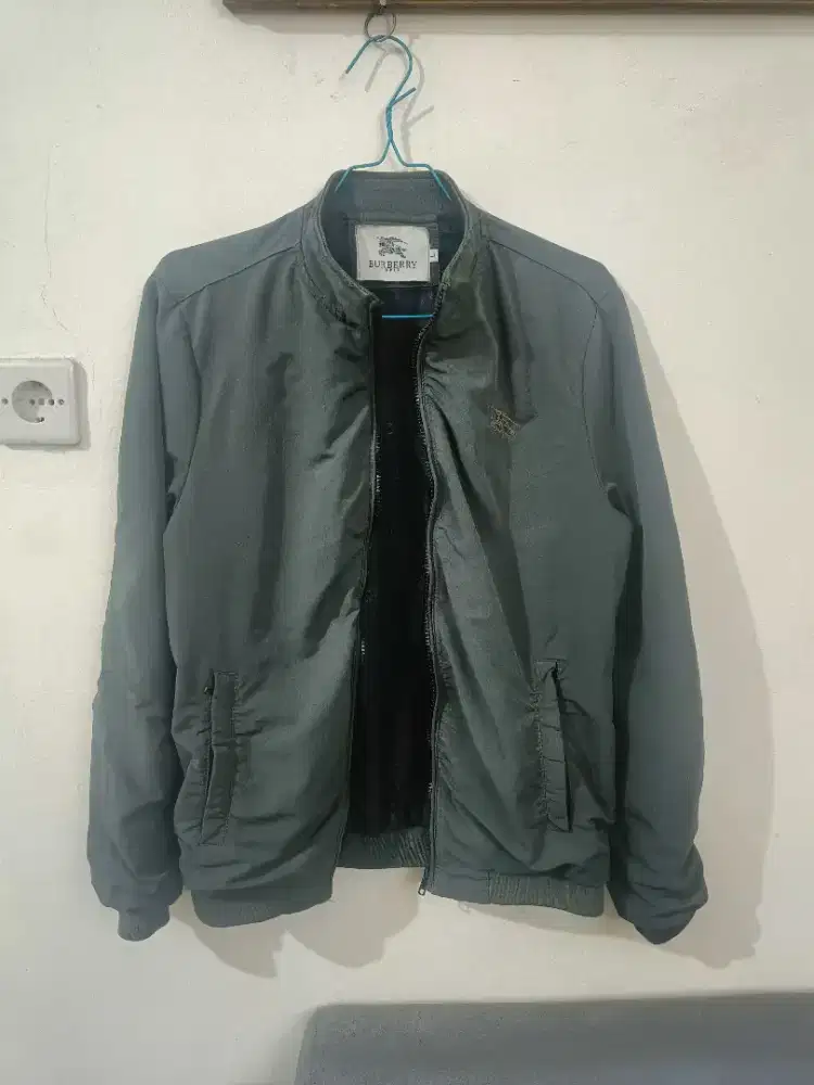 Jaket Burberry Second