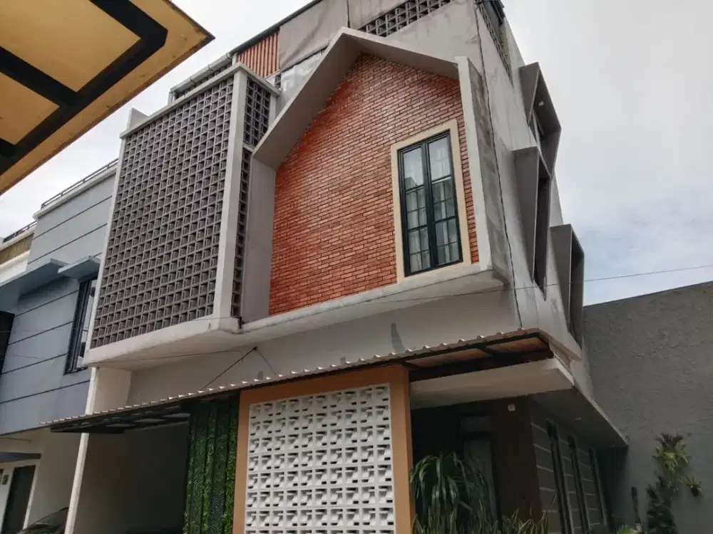 DIJUAL RUMAH CLUSTER FULL FURNISH JAGAKARSA JAKARTA SELATAN