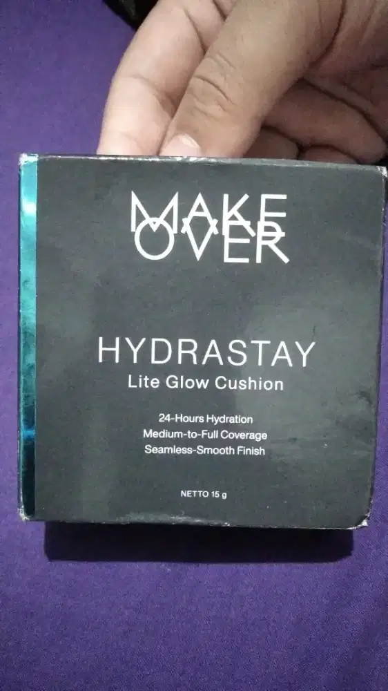 Make Over Hydrastay Lite Glow Cushion, Shade W21 Coral Ivory