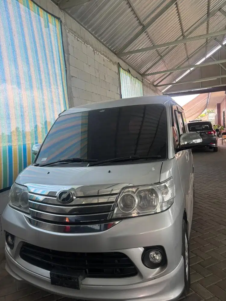 Jual mobil luxio type X