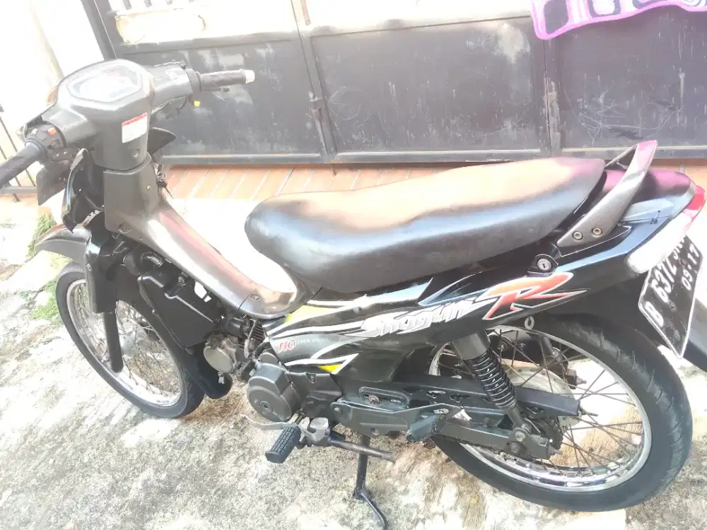 Suzuki Shogun R 110