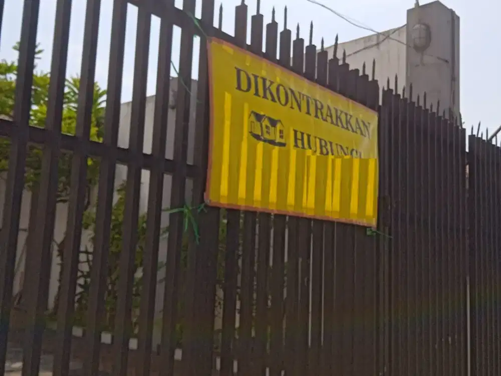 Disewa Rumah Jalan Wonocolo Surabaya