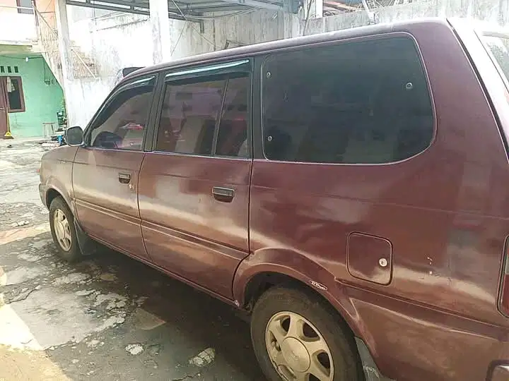 Toyota Kijang 1997 Bensin