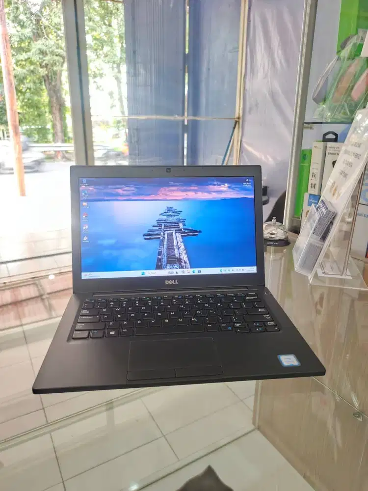 Dell Core i5 Slim Ringan Kenceng