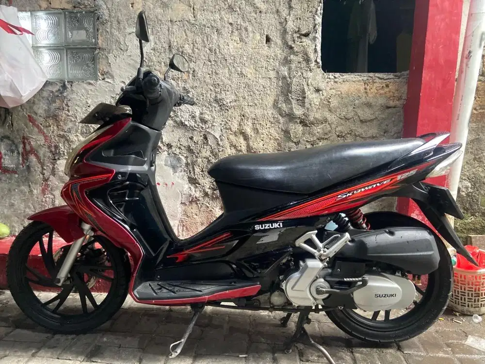 Skywave 2010 Merah