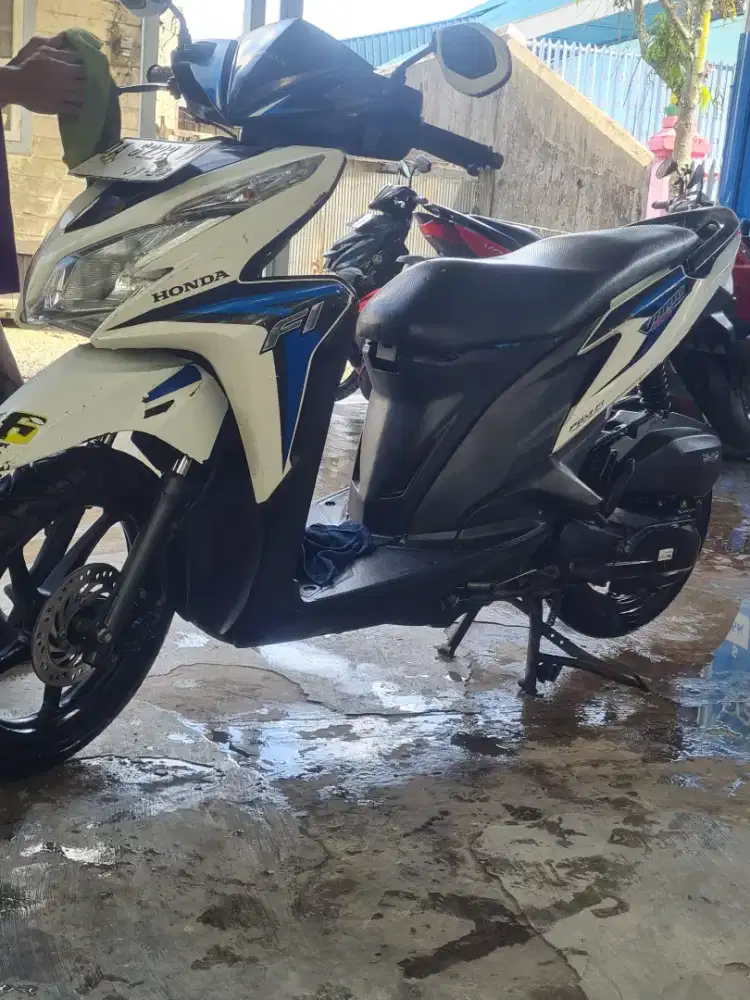 Vario Techno 125