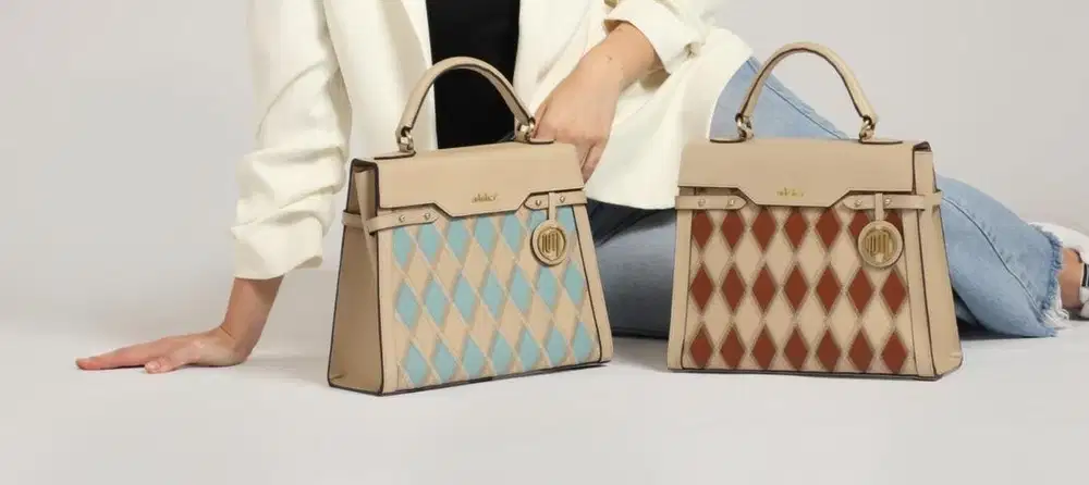 Penjahit Sample Tas Kulit Sapi Asli Handmade Export Quality