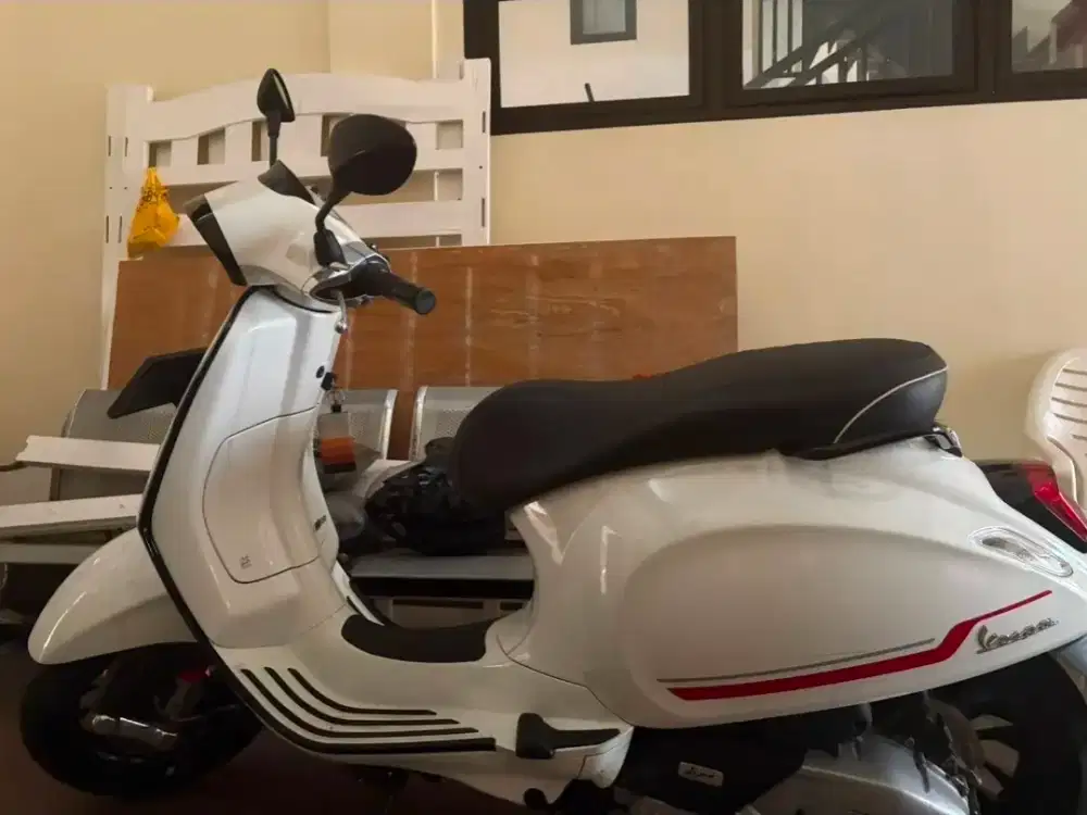 DIJUAL VESPA TAHUN 2023 IGETS 150 SPRINT S
