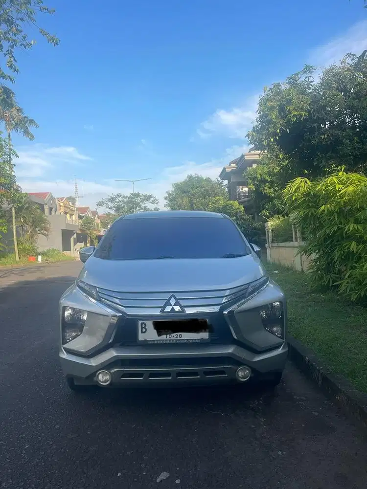 Mobil Xpander Ultimate 2018 Silver