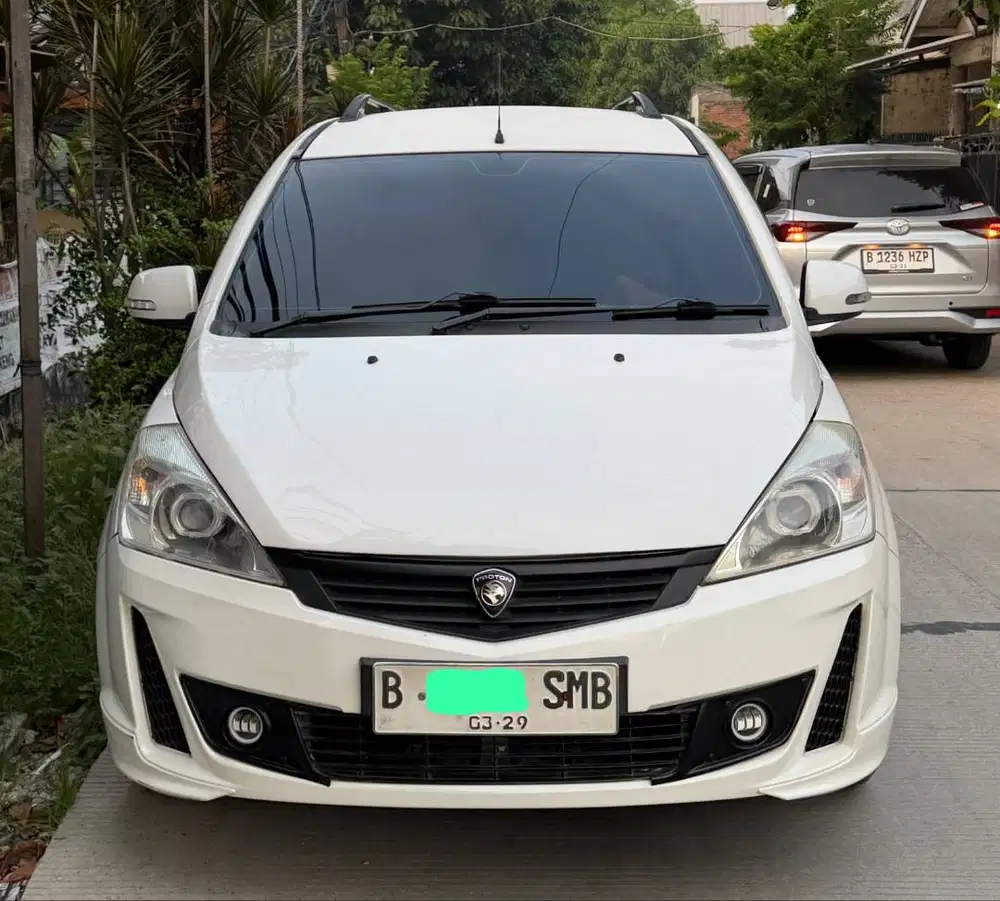 DIJUAL mobil proton exora metic 1600cc
