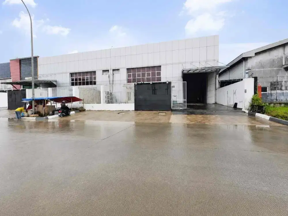 Disewakan, GUDANG KAWASAN INDUSTRI DELTA SILICON, LIPPO CIKARANG.