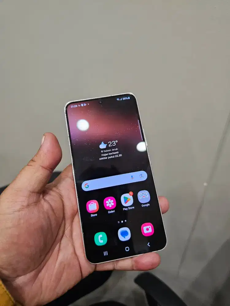 Samsung S22 8/256