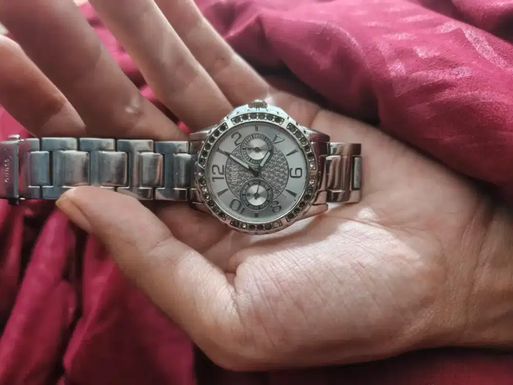 Guess watch W0705L1 original