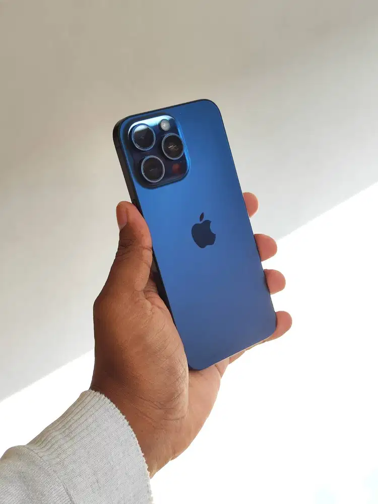 iPhone 15 Pro Max, Blue Titanium, 256 gb, Fulset Resmi BEACUKAI Wuapik