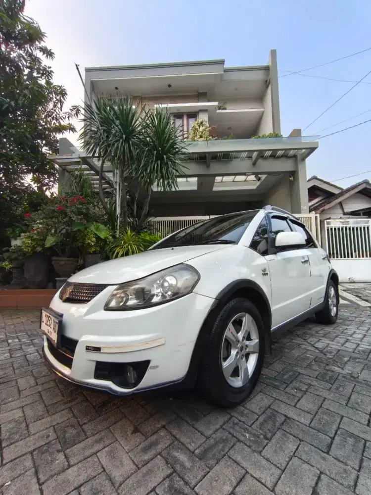suzuki sx4 xover matic