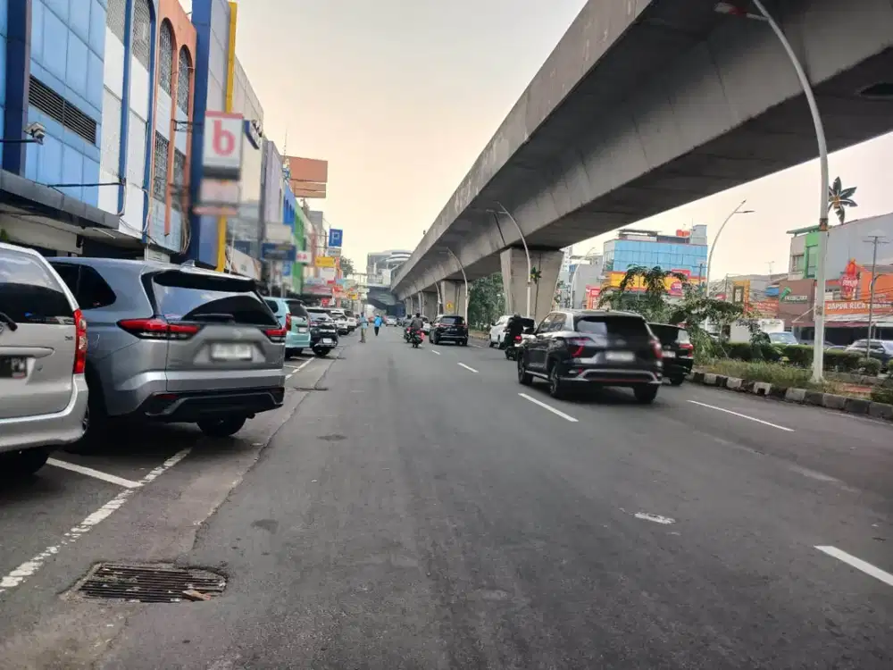 Ruko Kelapa Gading, Strategis cocok untuk usaha Restoran