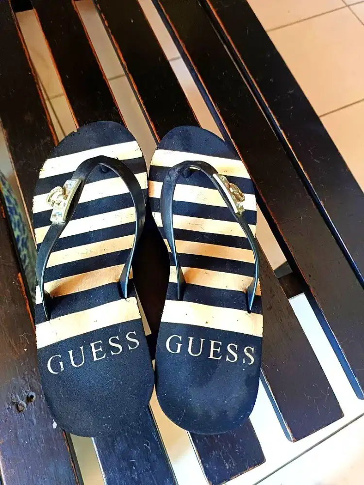 GUESS Sandal Wedges Size 37/38 Original