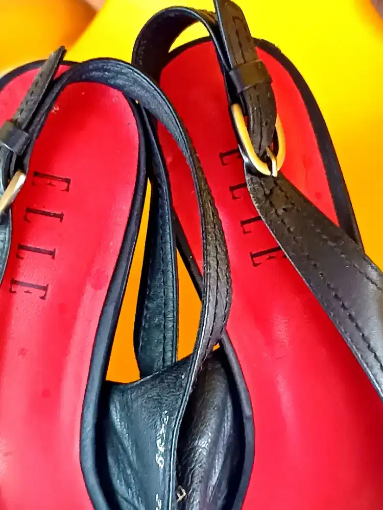 Sepatu ELLE Heels 3cm ORIGINAL Size 38 Kondisi 8/10