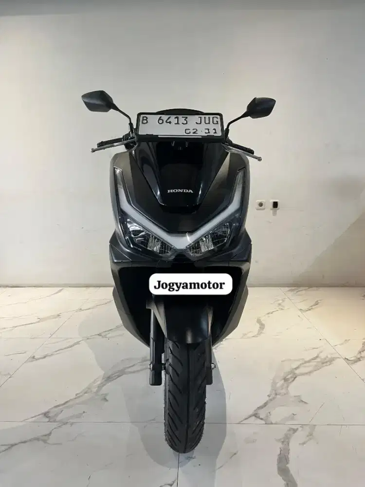 1 - HONDA PCX 160 CBS Tahun 2026