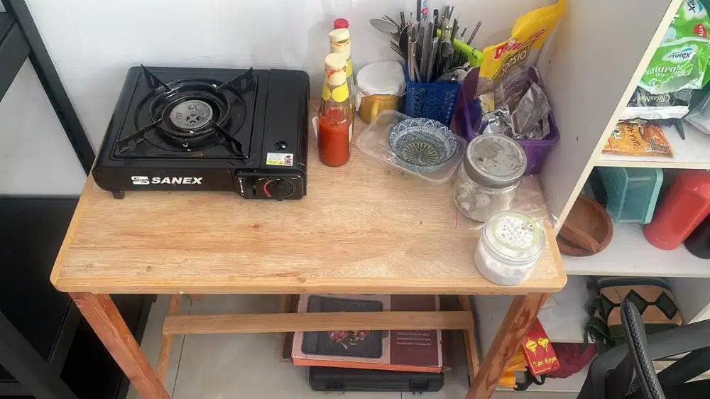 Meja Dapur Pantry Kantor