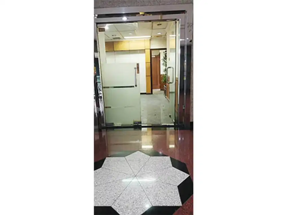 Office Space Wisma SMR, Jl Yos Sudarso, Sunter.