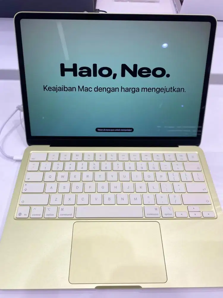 MACBOOK NEO 256 GB