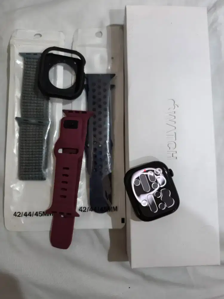 Apple Watch 10 46mm inter BH 99 grs on