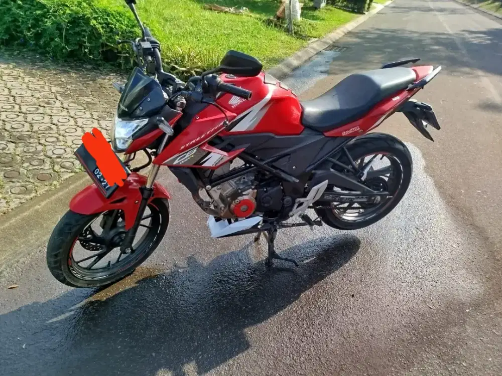 Honda CB150R 2017