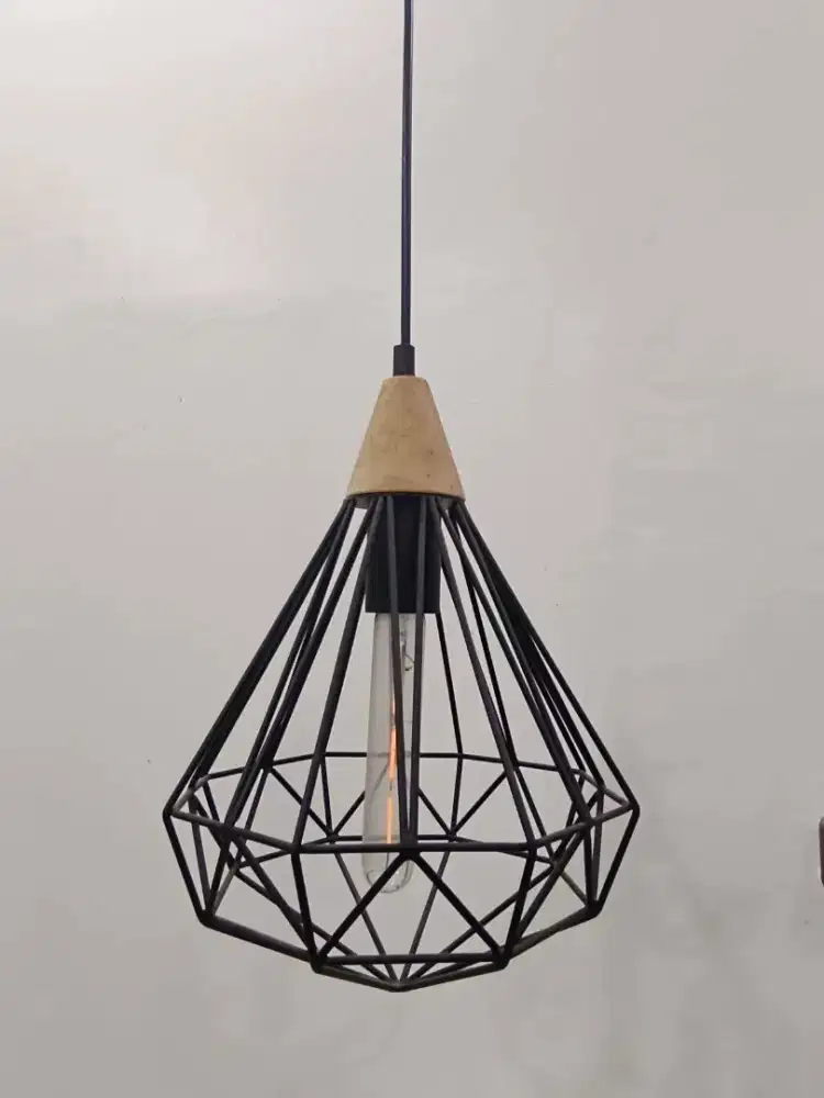 Lampu Gantung Besi Industrial