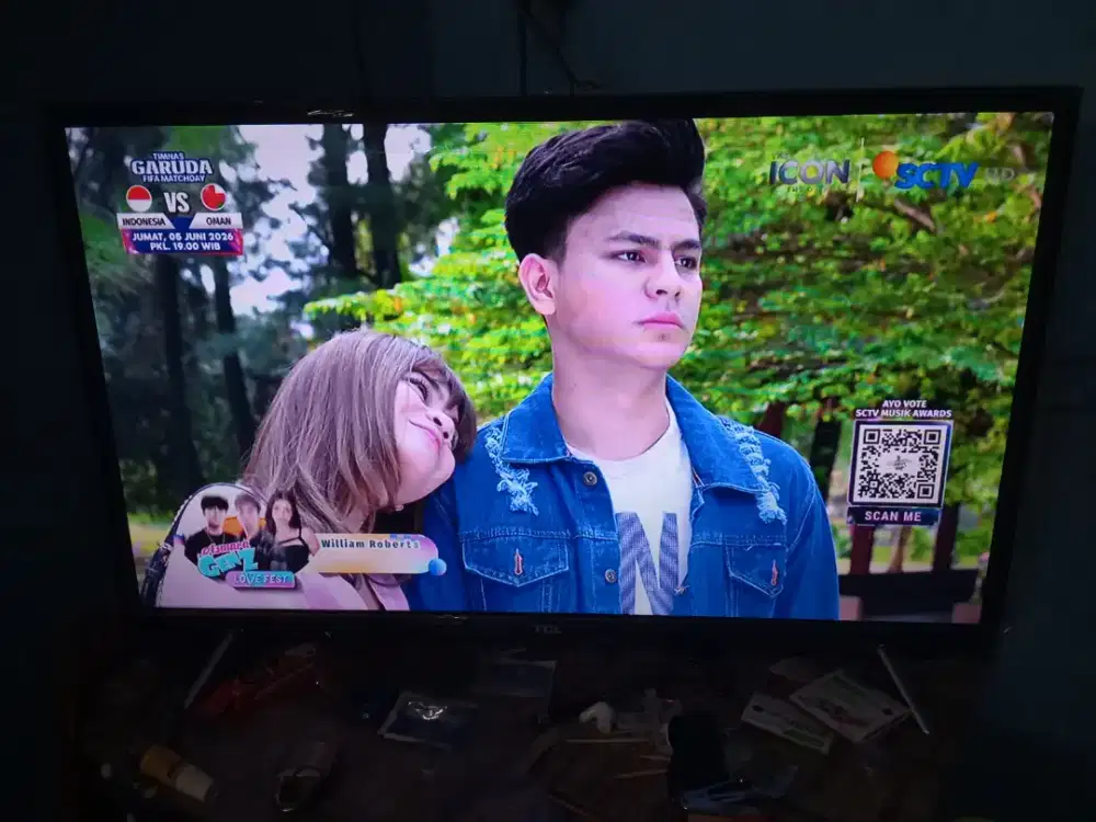 Tv Digital TCL 32in Remot ORI dus ada