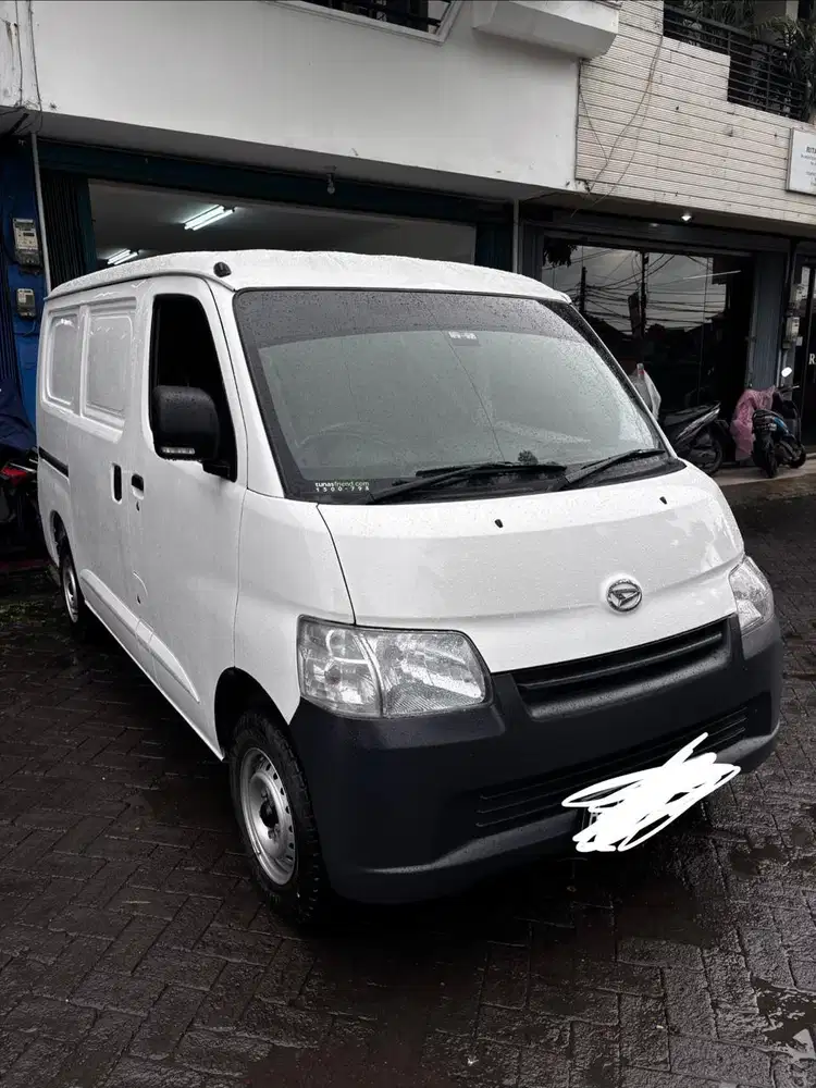BLIND VAN 2020 TYPE 1.3 ?
MANUAL