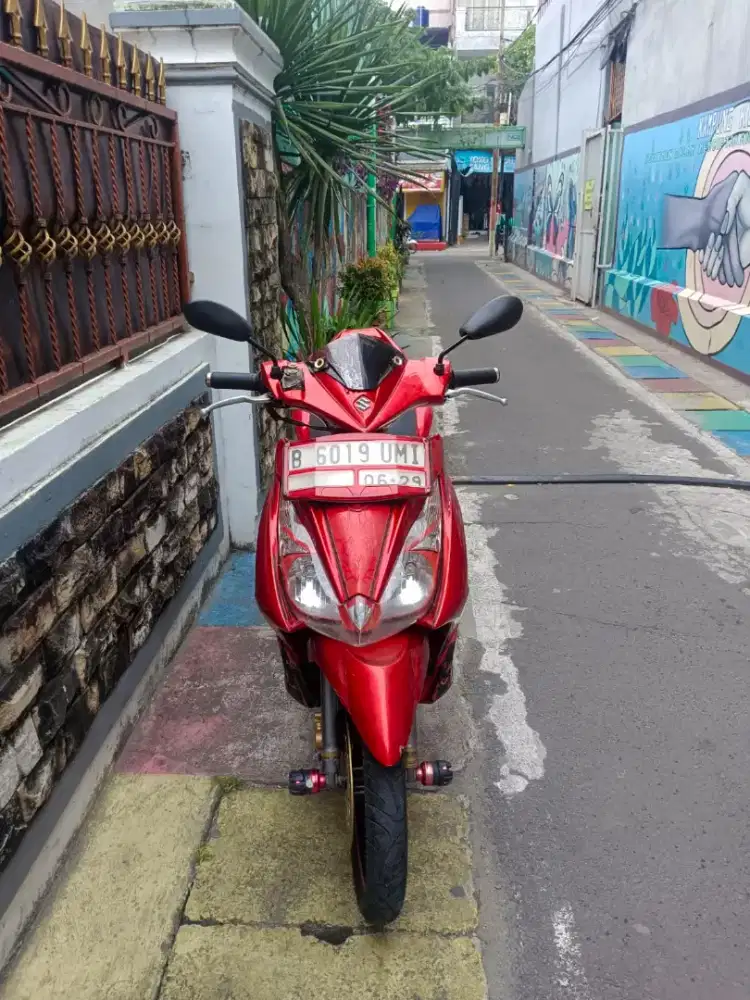 sky drive 2009 pajak panjang barang motor bagus mesin sehat antik