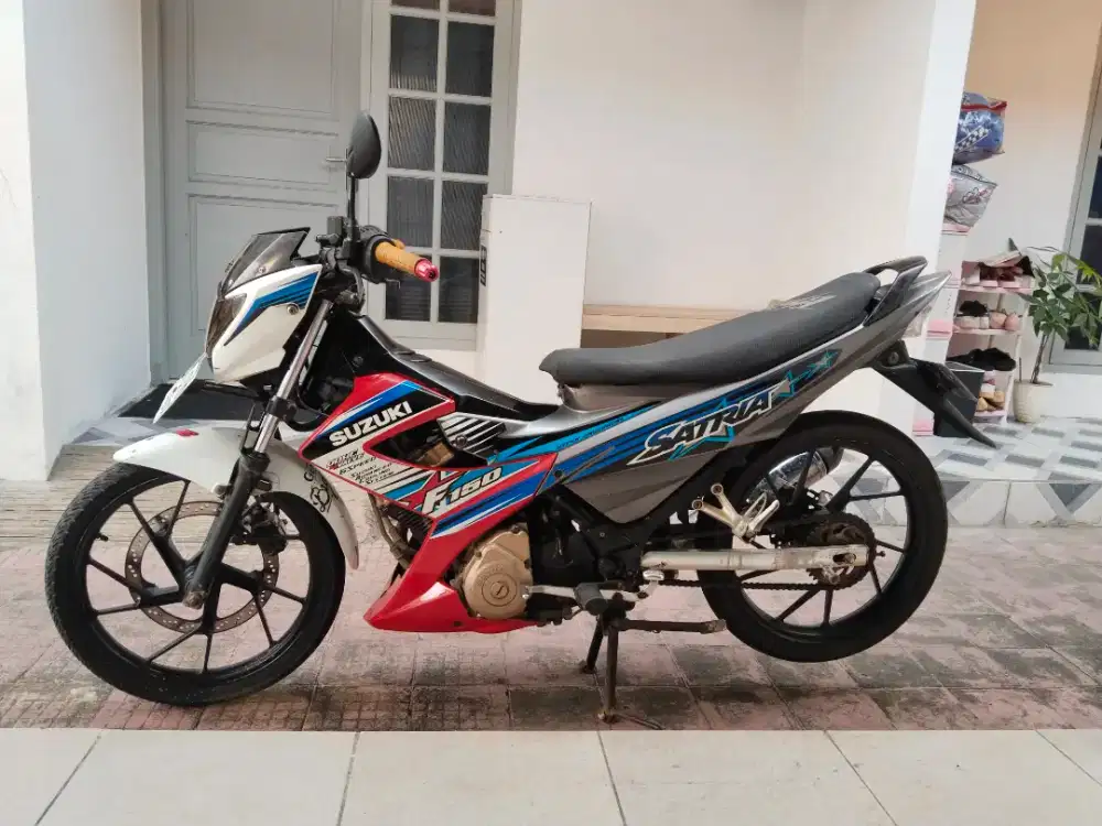 SATRIA FU KARBU TAHUN 2014 LENGKAP PAJAK off PULES