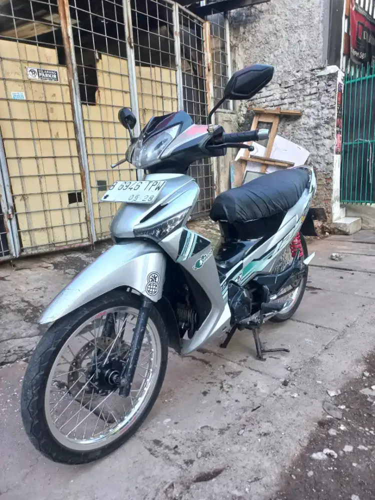 Honda Supra X 125 Silver Original Mulus Joss Murmer