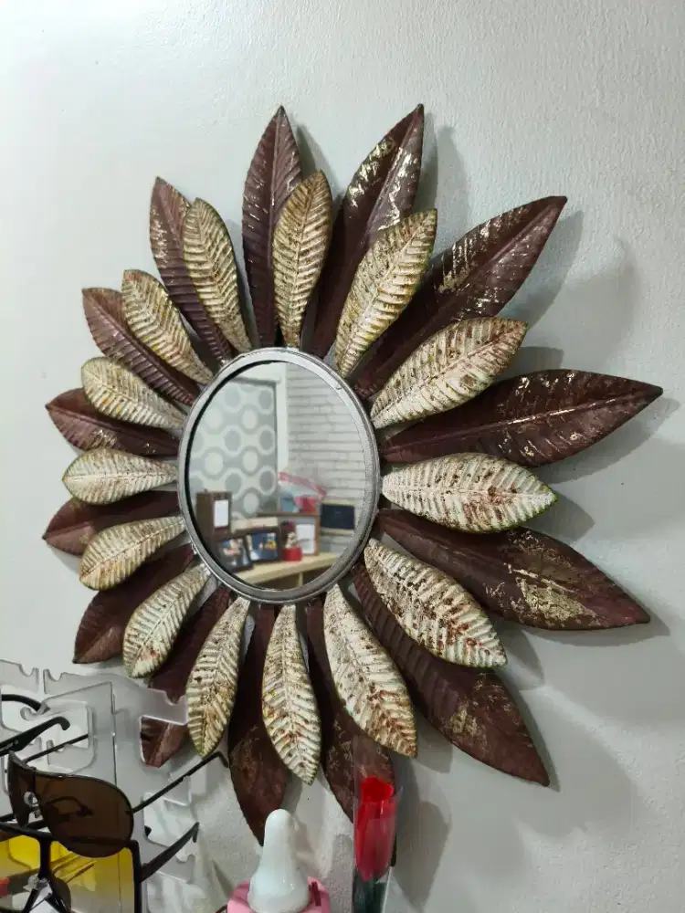 Cermin Dinding Bunga Vintage Jadul