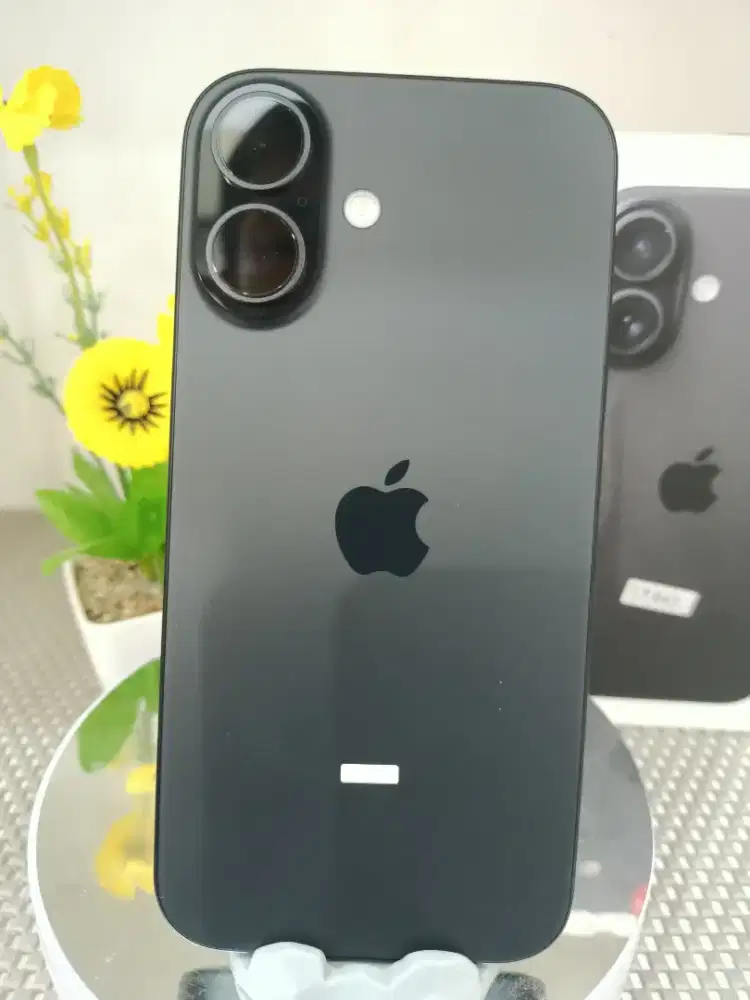 IPHONE 16 128 GB RESMI LIKE NEW