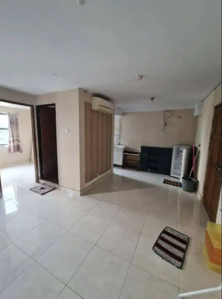 Disewakan Apartemen Laguna Pluit Renov Lantai 19 Bersih Landmark Jakut