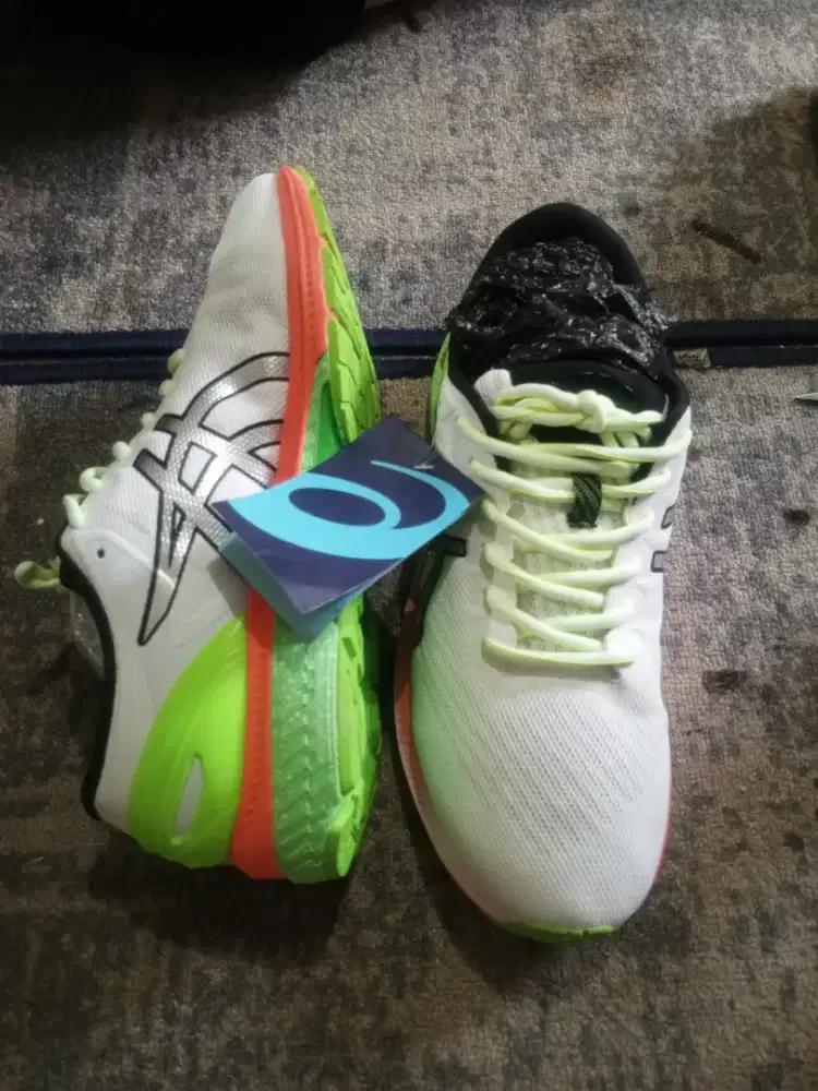 ASICS Gel Kayano 27 Lite Show , size 44 / 29