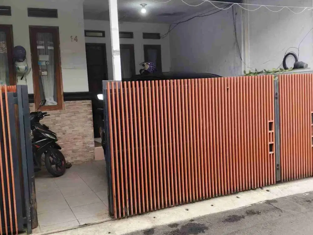 RUMAH 2 LANTAI ANTAPANI
