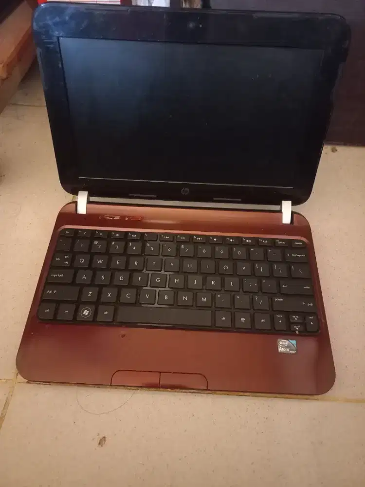 Laptop Notebook mini HP warna merah