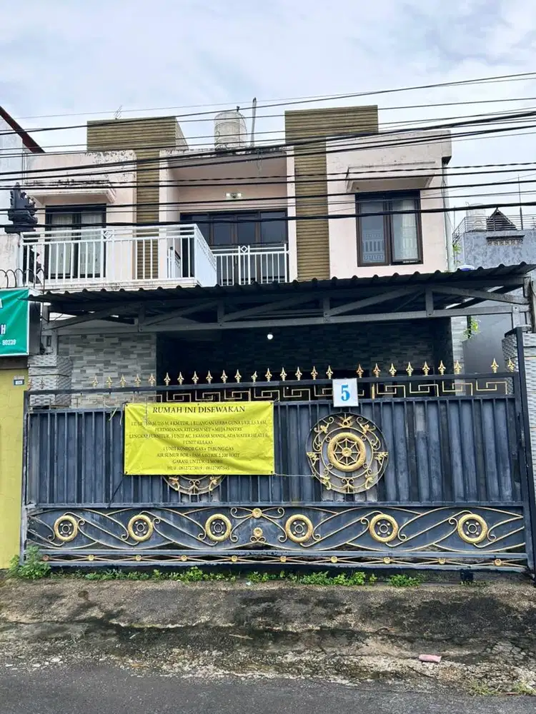 Disewakan Rumah 2 Lantai, Lokasi Strategis di Renon Denpasar