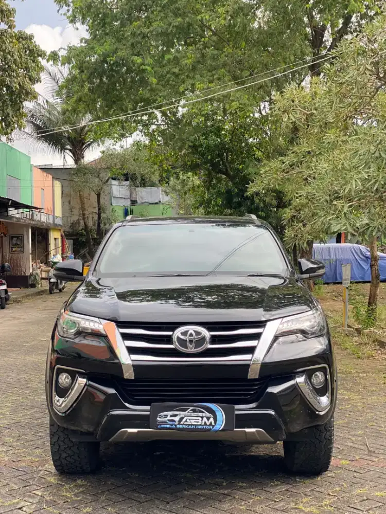 Fortuner VRZ 2.4 TetraDrive 4x4